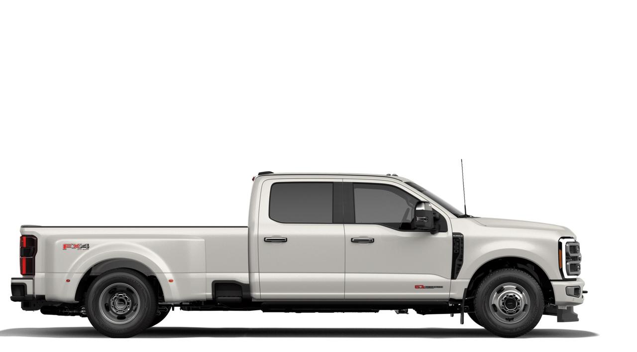 2027 Ford F-350 Super Duty DRW PLATINUM 4WD CREW CAB 8' BOX Photo4