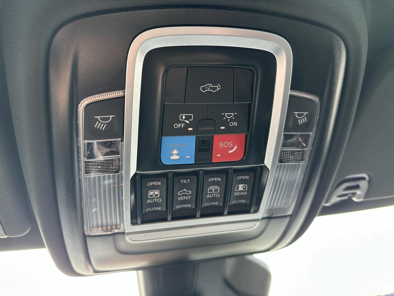 2027 RAM 1500 Rebel Photo