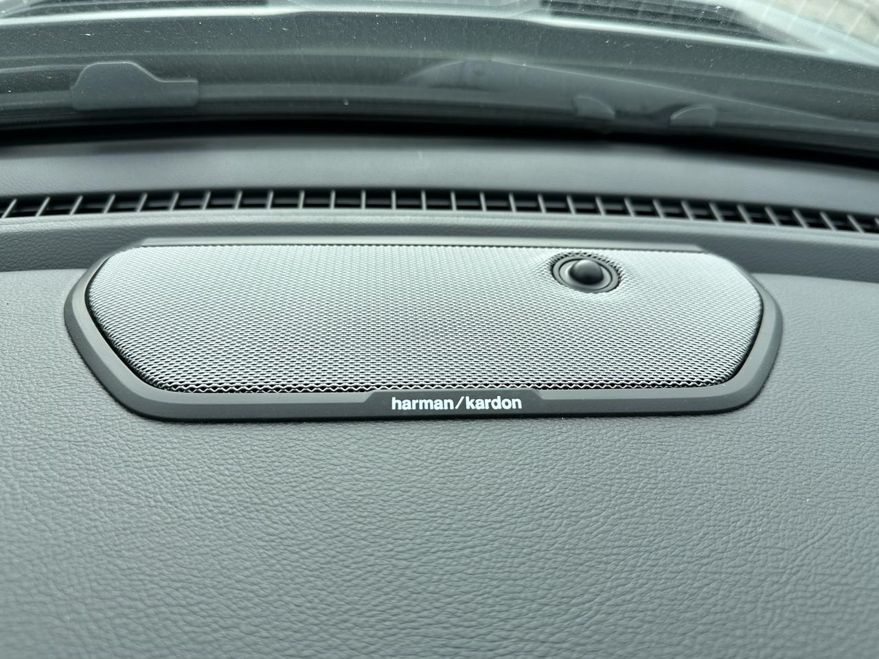 2027 RAM 1500 Rebel Photo