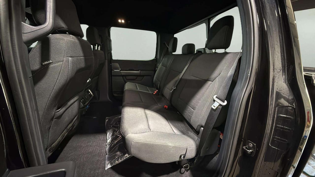 2024 Ford F-150 XLT | CLEAN CARFAX | 1 OWNER | NAVI | LANE ASST Photo