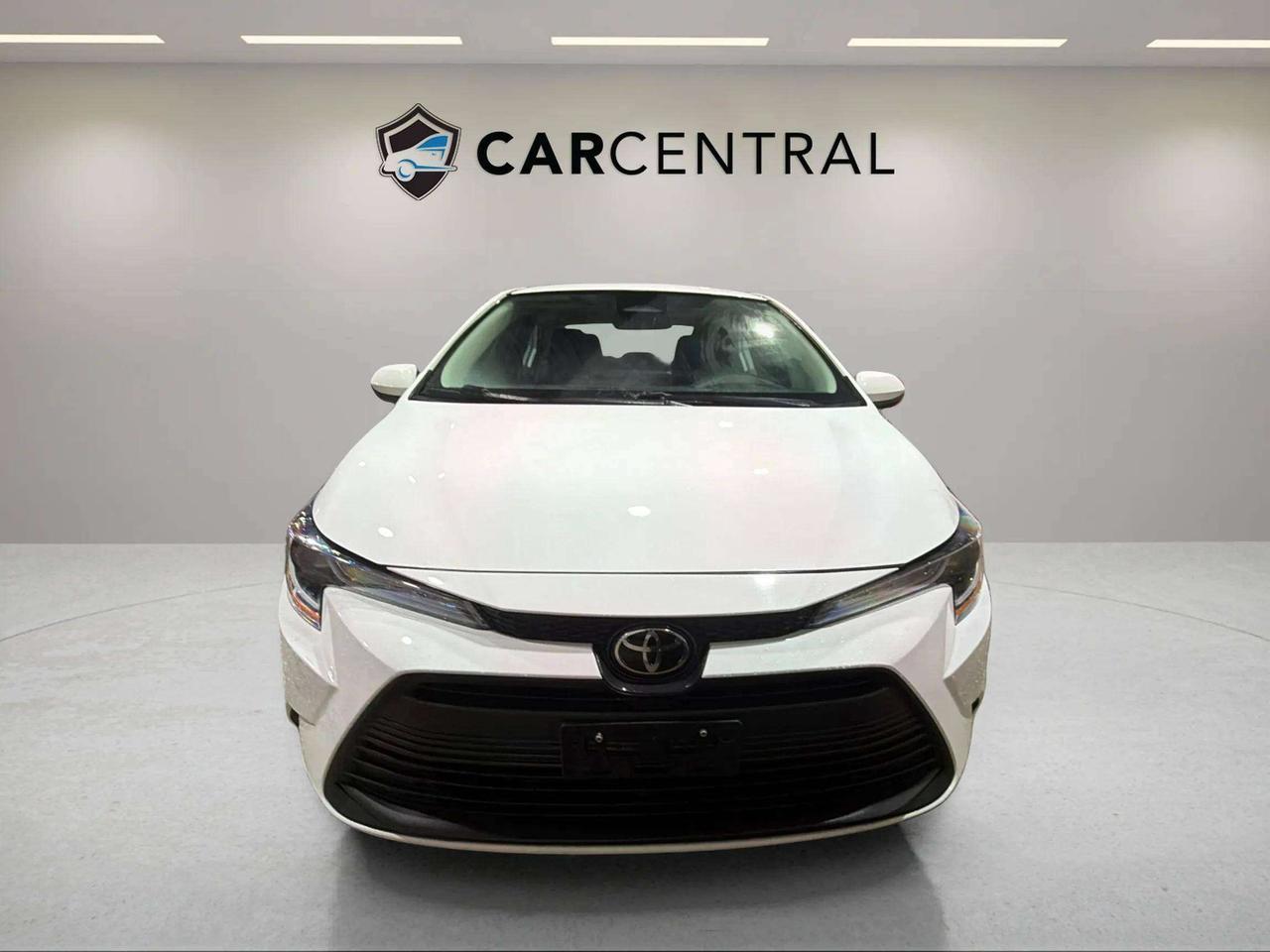 2023 Toyota Corolla LE | CLEAN CARFAX | CARPLAY | ADAP CRUISE | Photo