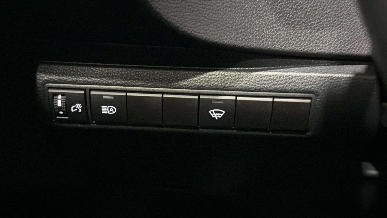 2023 Toyota Corolla LE | CLEAN CARFAX | CARPLAY | ADAP CRUISE | Photo