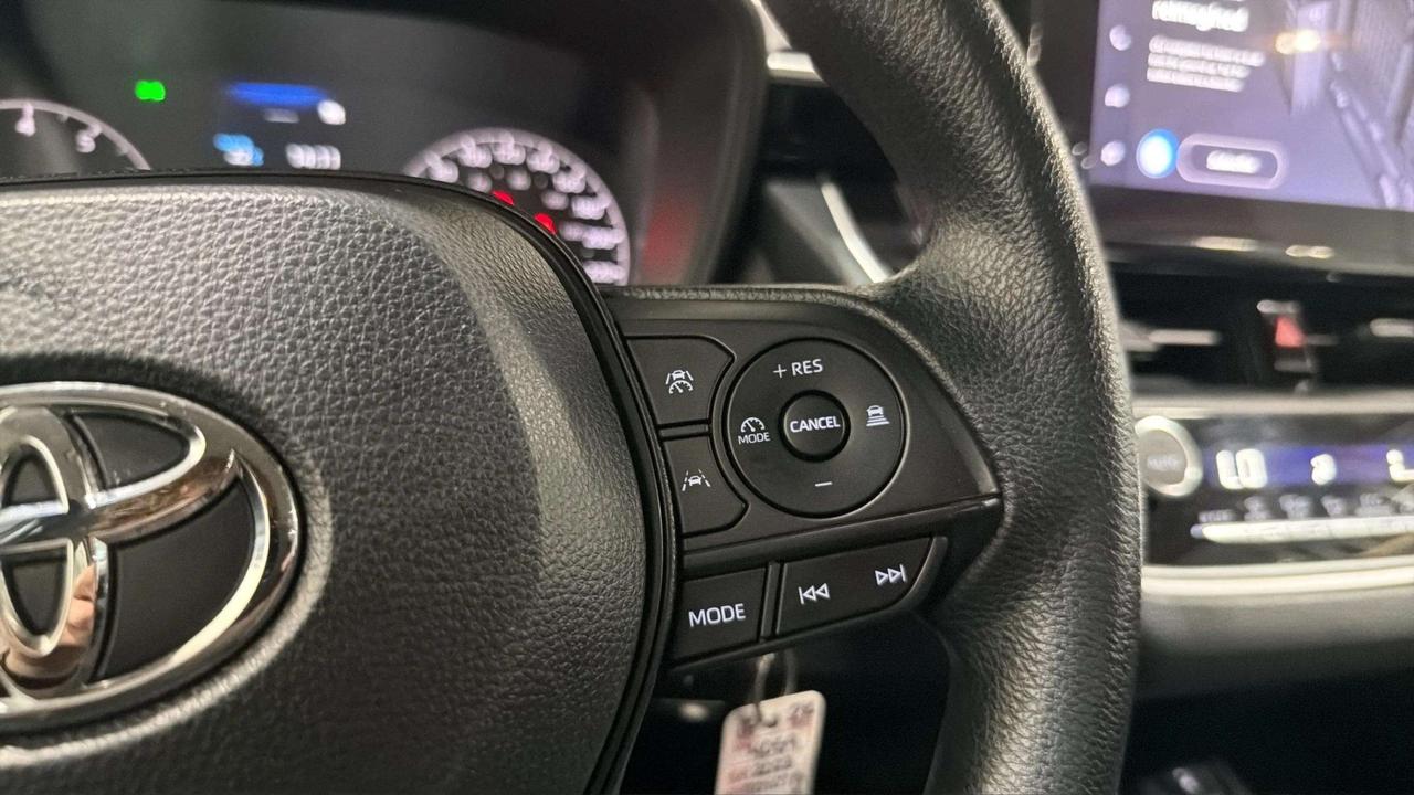 2023 Toyota Corolla LE | CLEAN CARFAX | CARPLAY | ADAP CRUISE | Photo