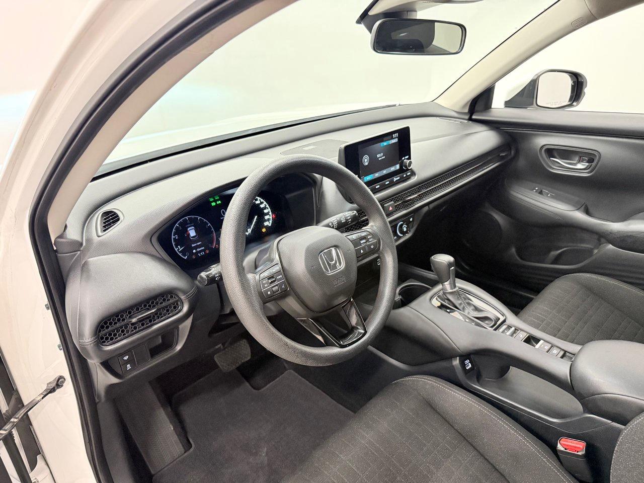 2023 Honda HR-V LX Photo