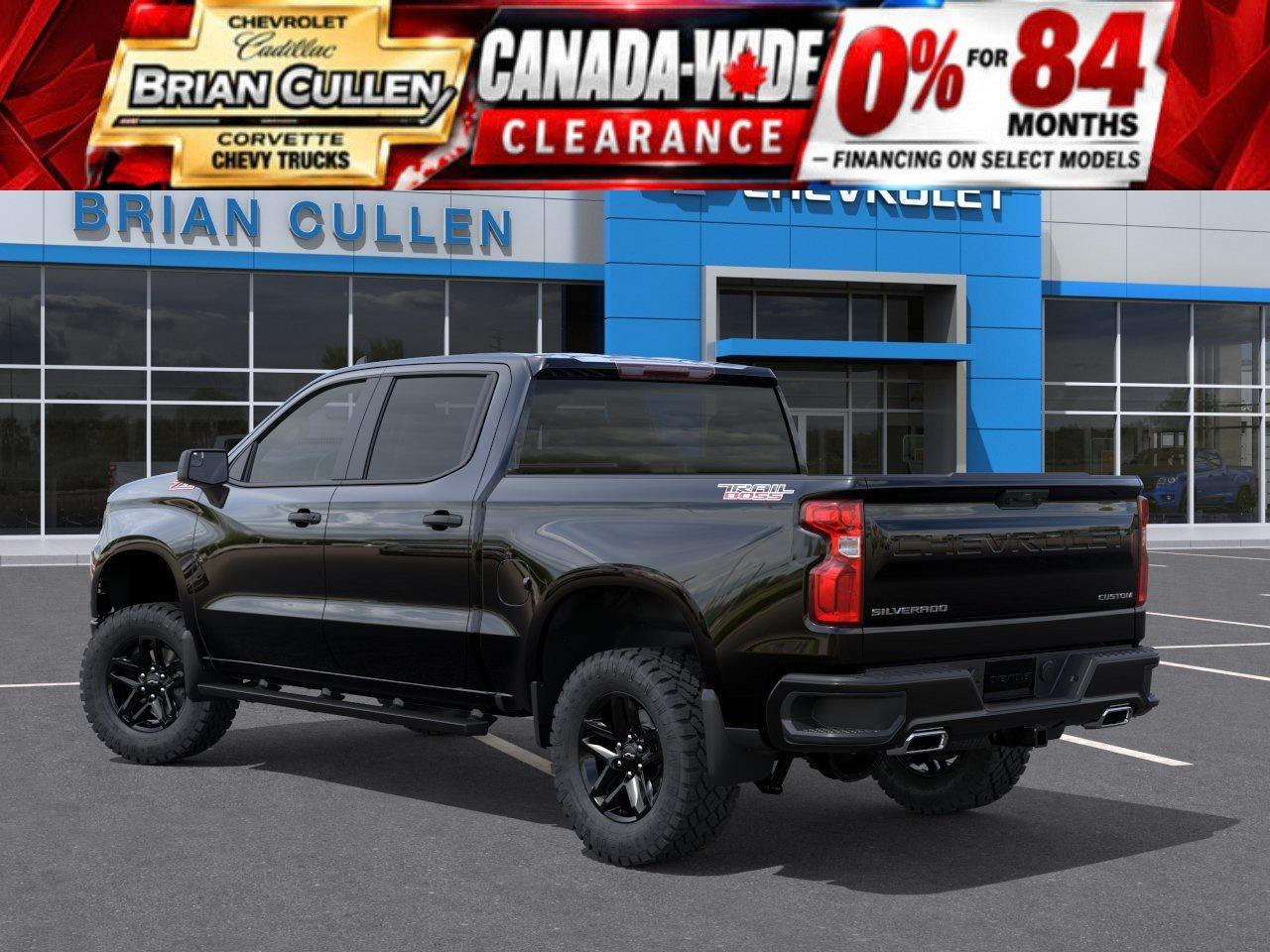 2026 Chevrolet Silverado 1500 Custom Trail Boss Crew Cab Short Box 4-Wheel Drive Custom Trail Boss Photo