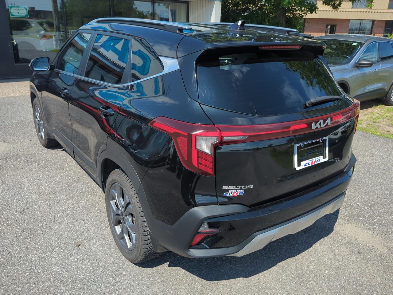 2025 Kia Seltos EX