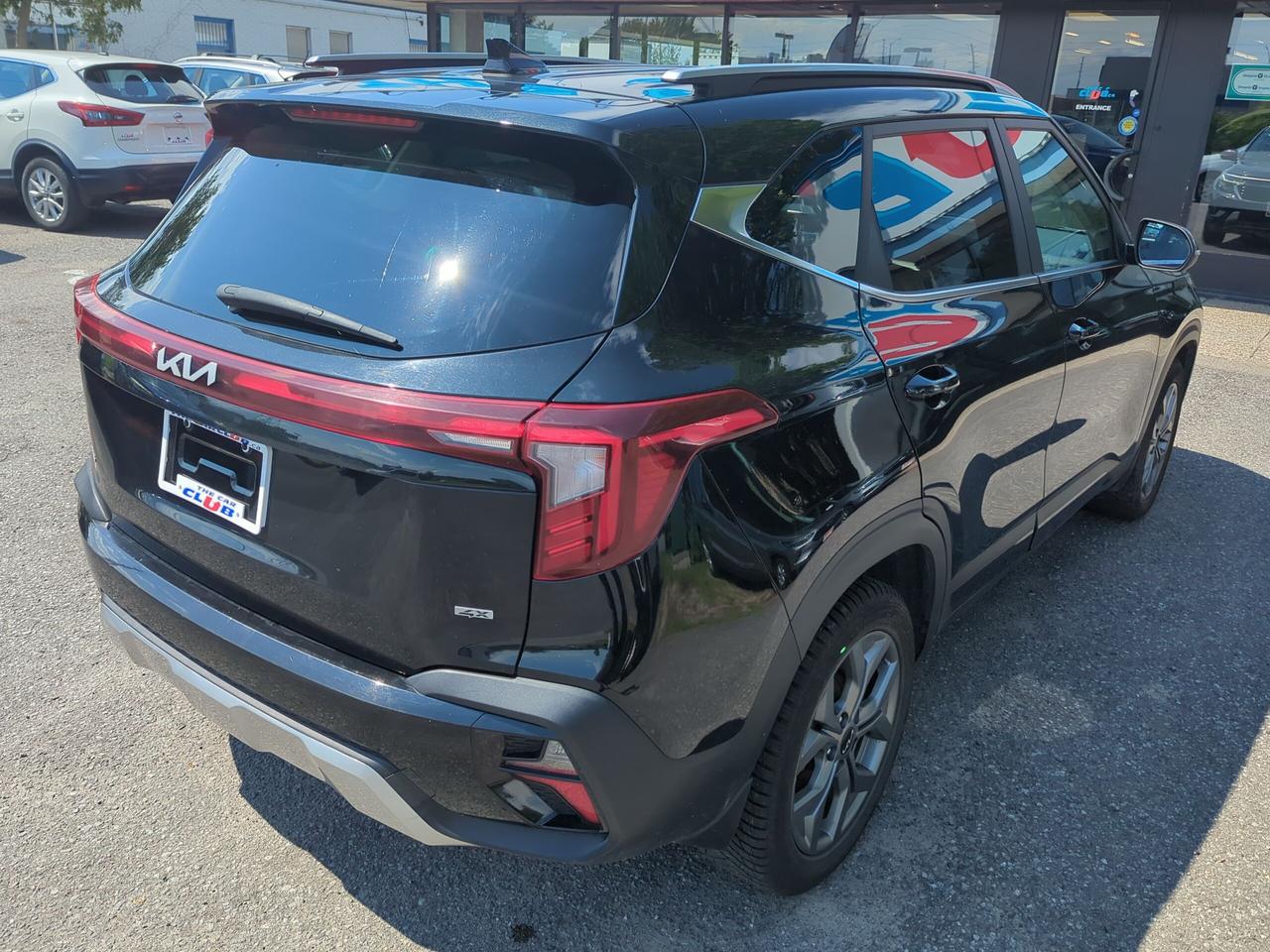 2025 Kia Seltos EX