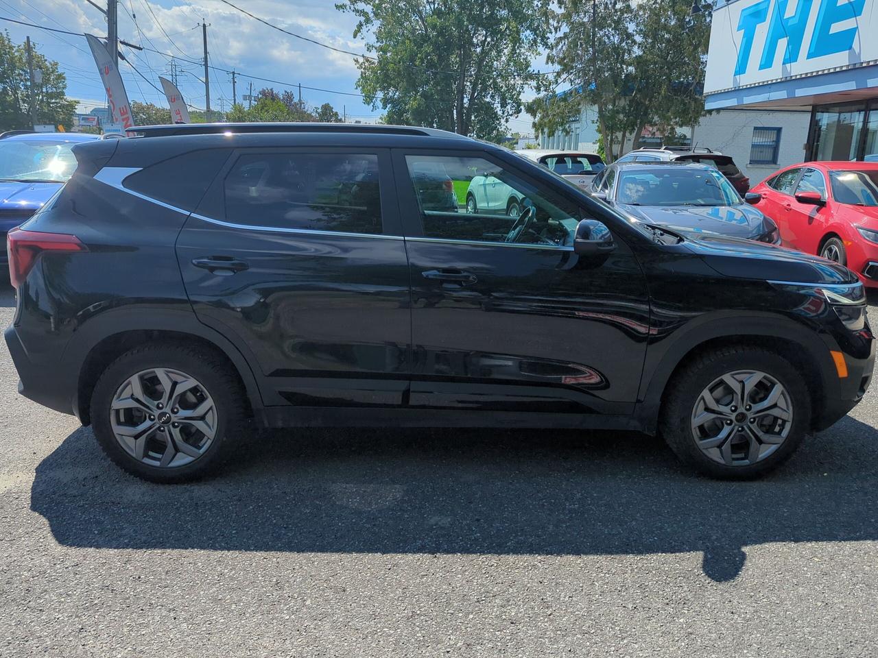 2025 Kia Seltos EX