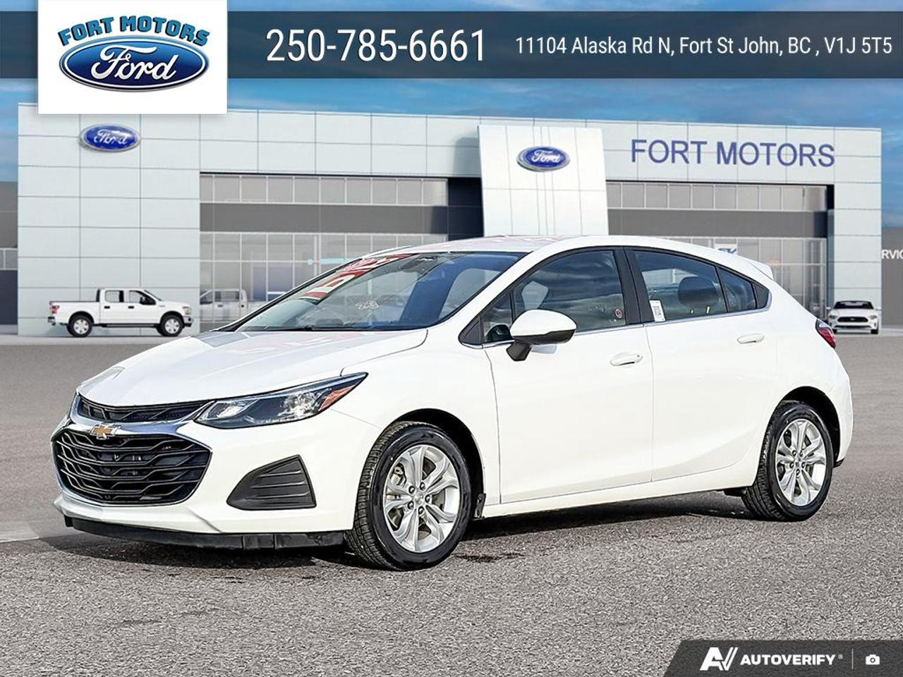 2019 Chevrolet Cruze LT Photo0
