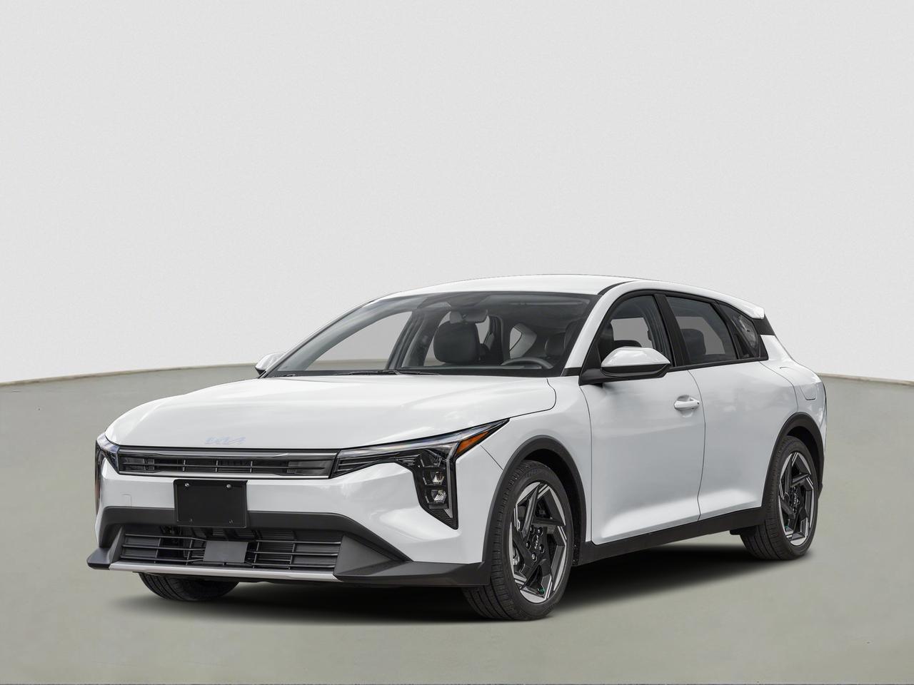 2026 Kia K4 Hatchback EX Photo0