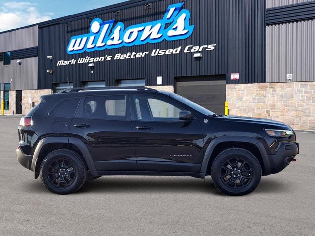 2020 Jeep Cherokee Trailhawk Elite 4x4 | Leather | Trailer Tow Pkg | Heated Seats + Steering | Cooled Seats | and More! Photo