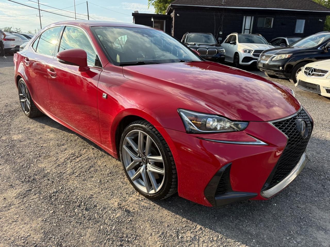 2017 Lexus IS 300 Photo