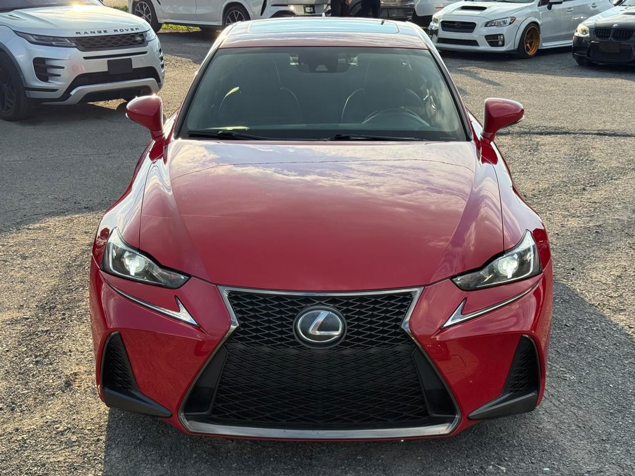 2017 Lexus IS 300 Photo5