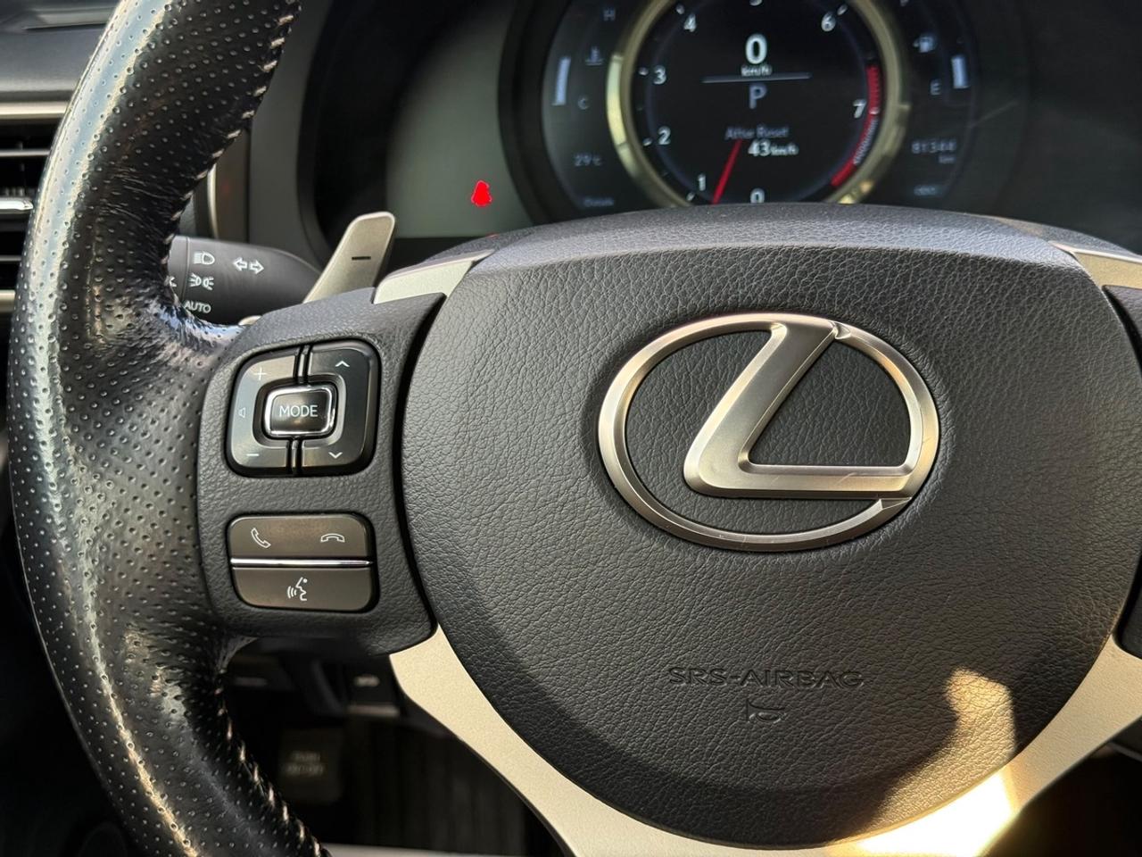 2017 Lexus IS 300 Photo