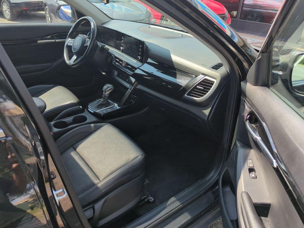 2025 Kia Seltos EX