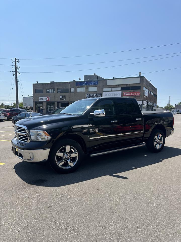 2017 RAM 1500 Express Photo