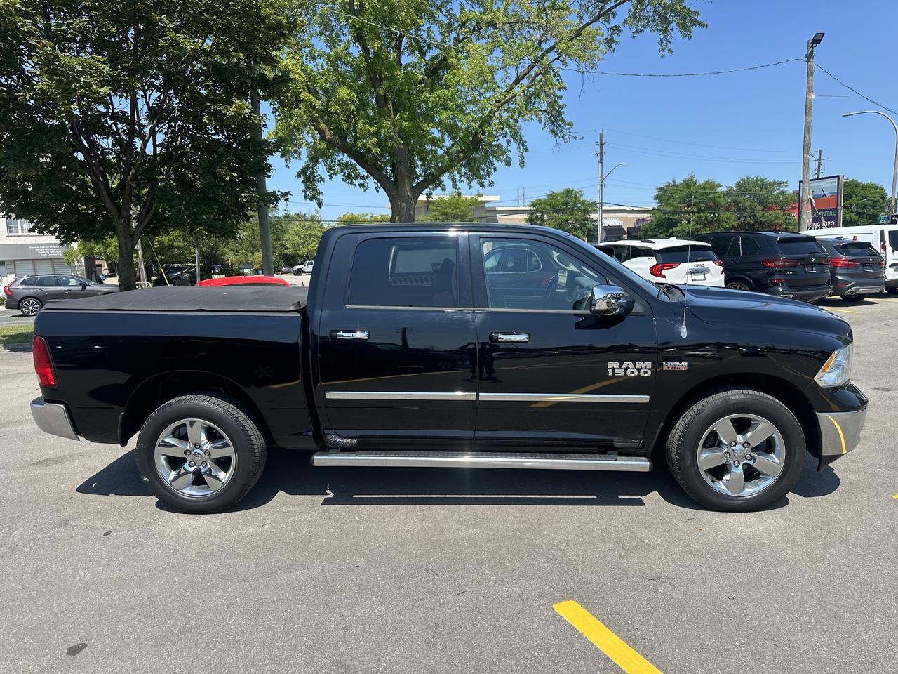 2017 RAM 1500 Express Photo