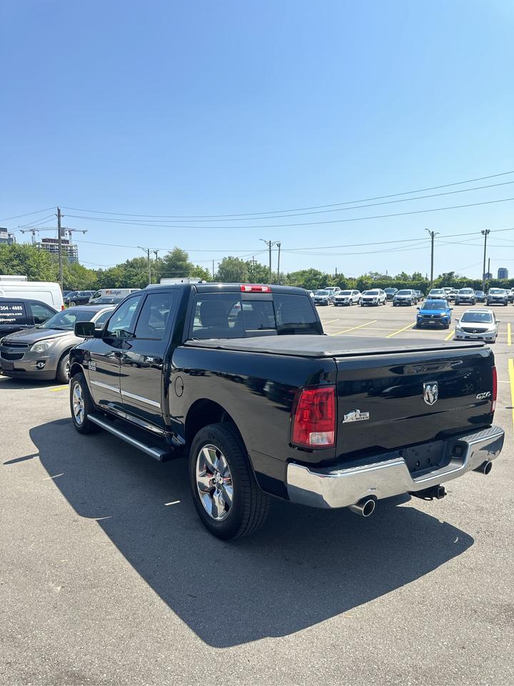 2017 RAM 1500 Express - Photo #3