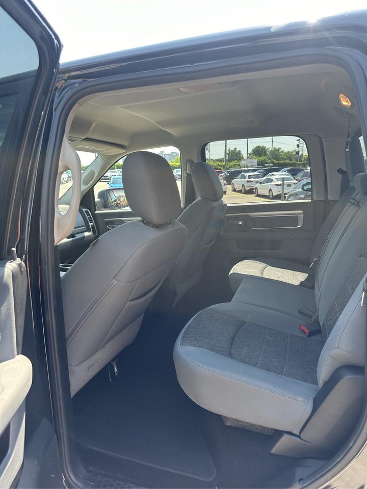 2017 RAM 1500 Express - Photo #11