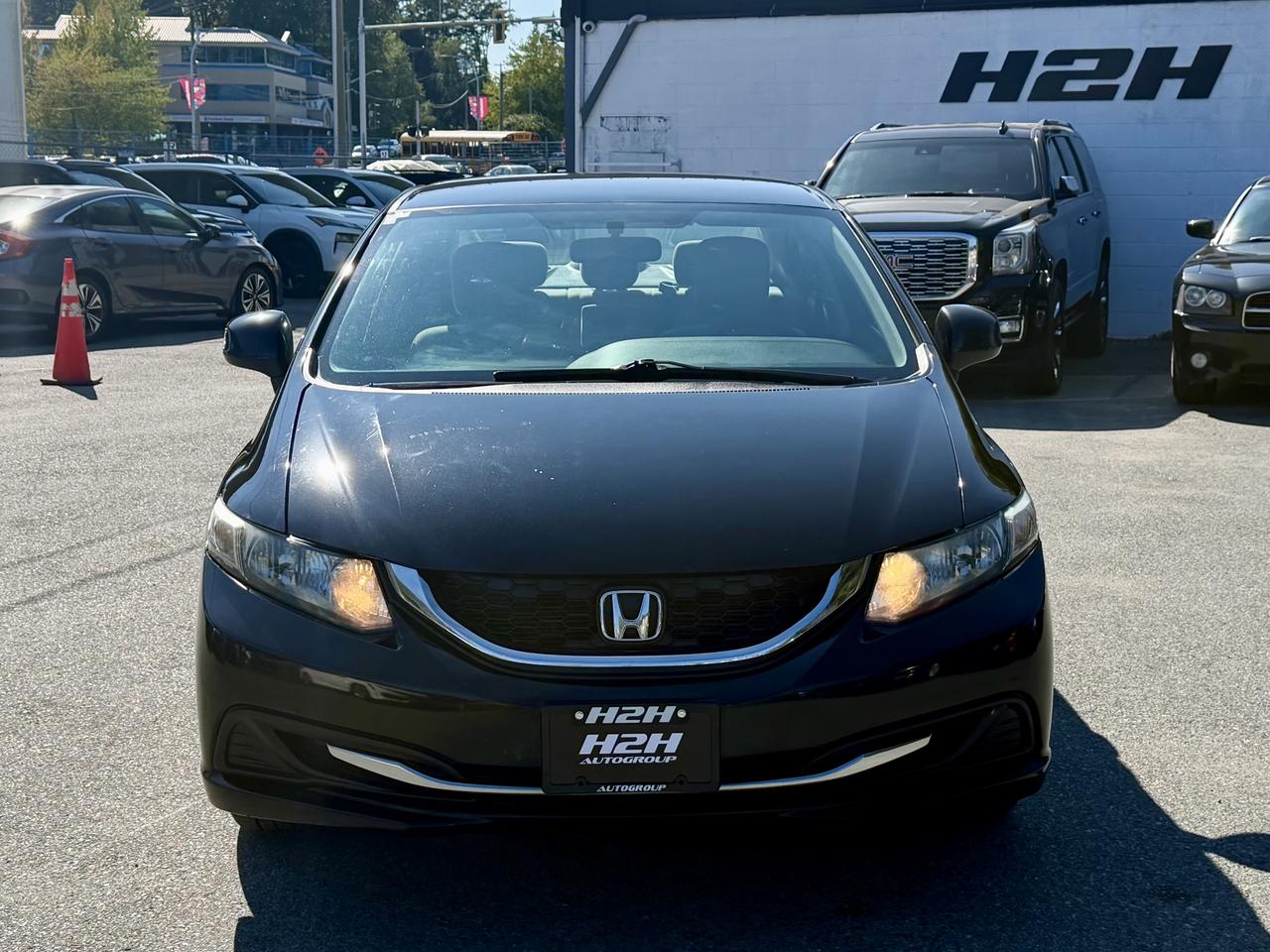 2013 Honda Civic FINANCING AVAILABLE Photo2