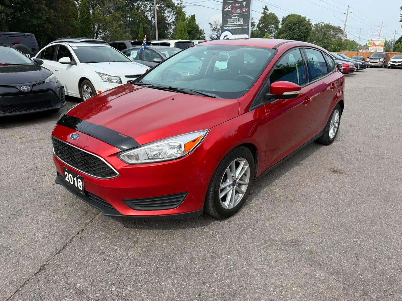 2018 Ford Focus SE Hatch - Photo #3