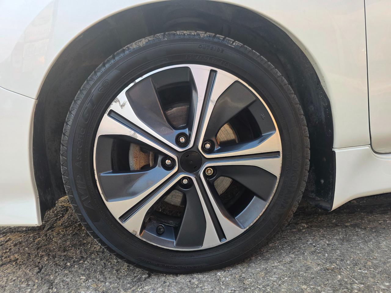 2018 Nissan Leaf SL 240KM Range | Accident Free | LOADED Photo