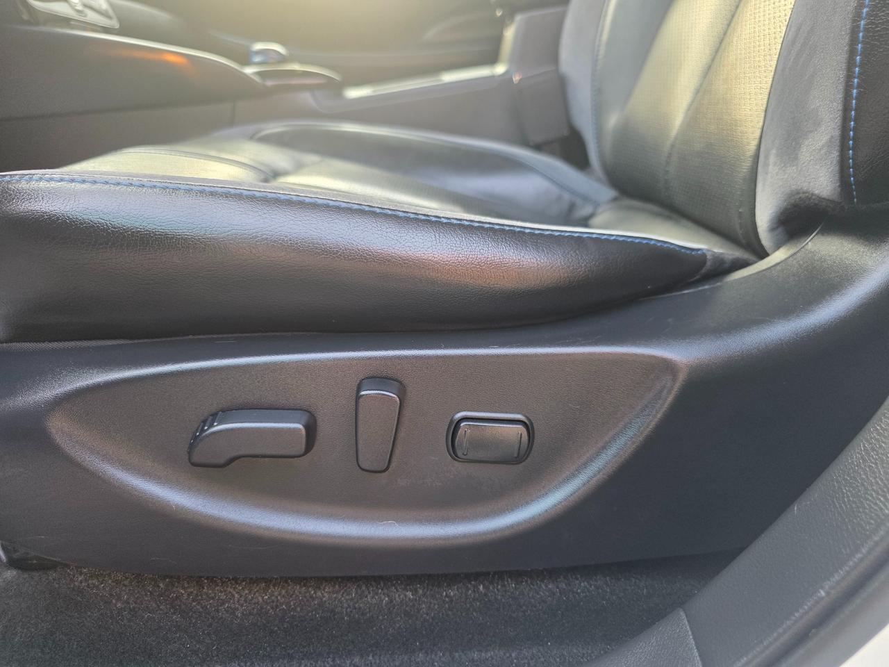 2018 Nissan Leaf SL 240KM Range | Accident Free | LOADED Photo