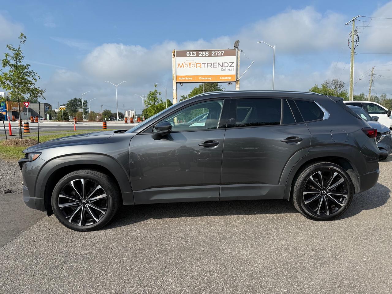 2024 Mazda CX-50 GT w/Turbo NAV! HUD! Leather! Pano Roof! Photo1