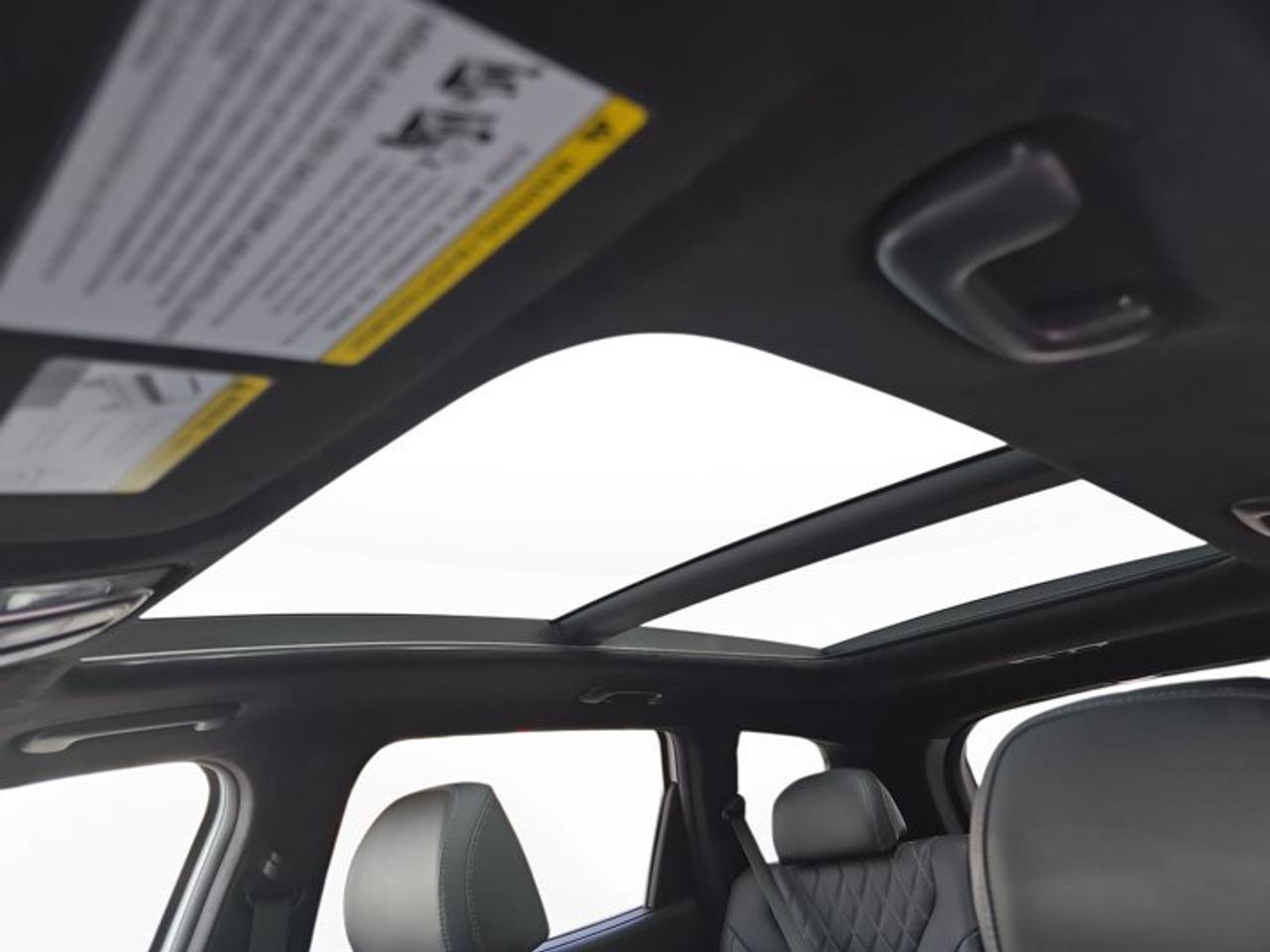2023 Hyundai Santa Fe Calligraphy Photo