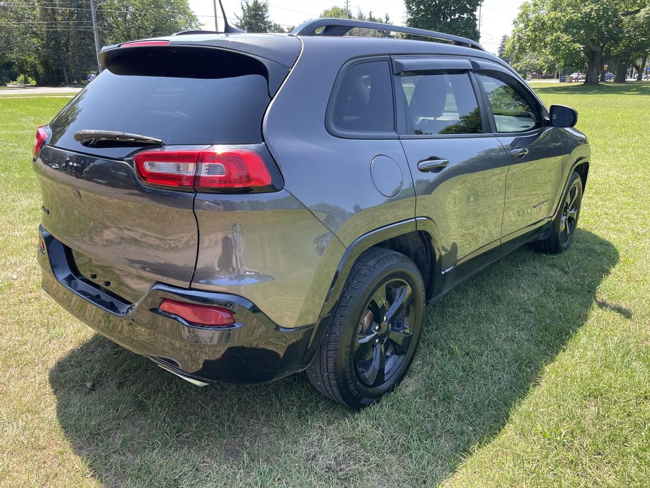 2018 Jeep Cherokee Latitude 4WD *North Special Edition Photo4