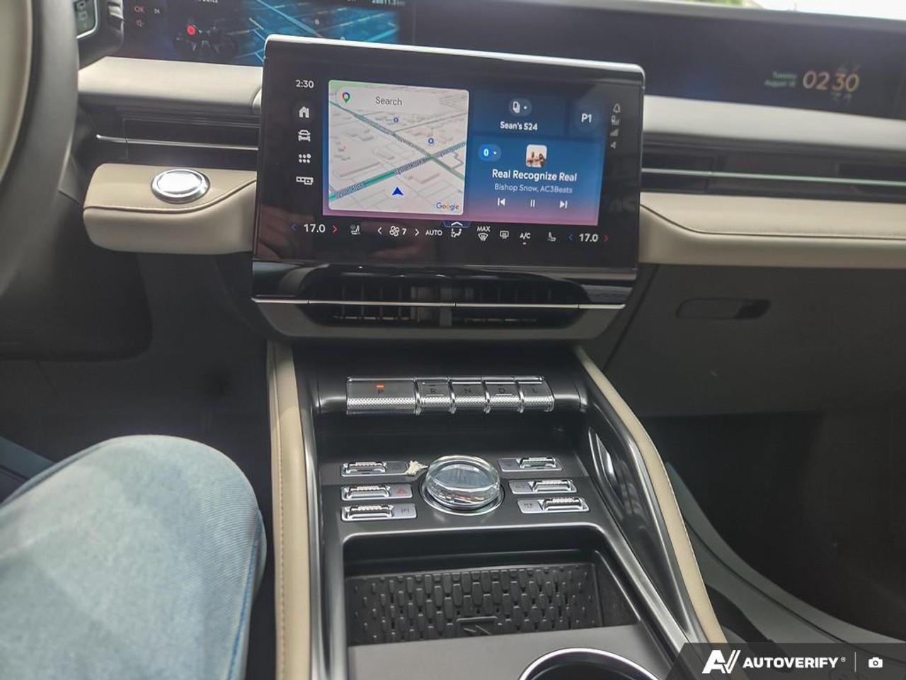 2025 Lincoln Nautilus Premiere LOW RATES | ONE OWNER | NO ACCIDENTS | Photo