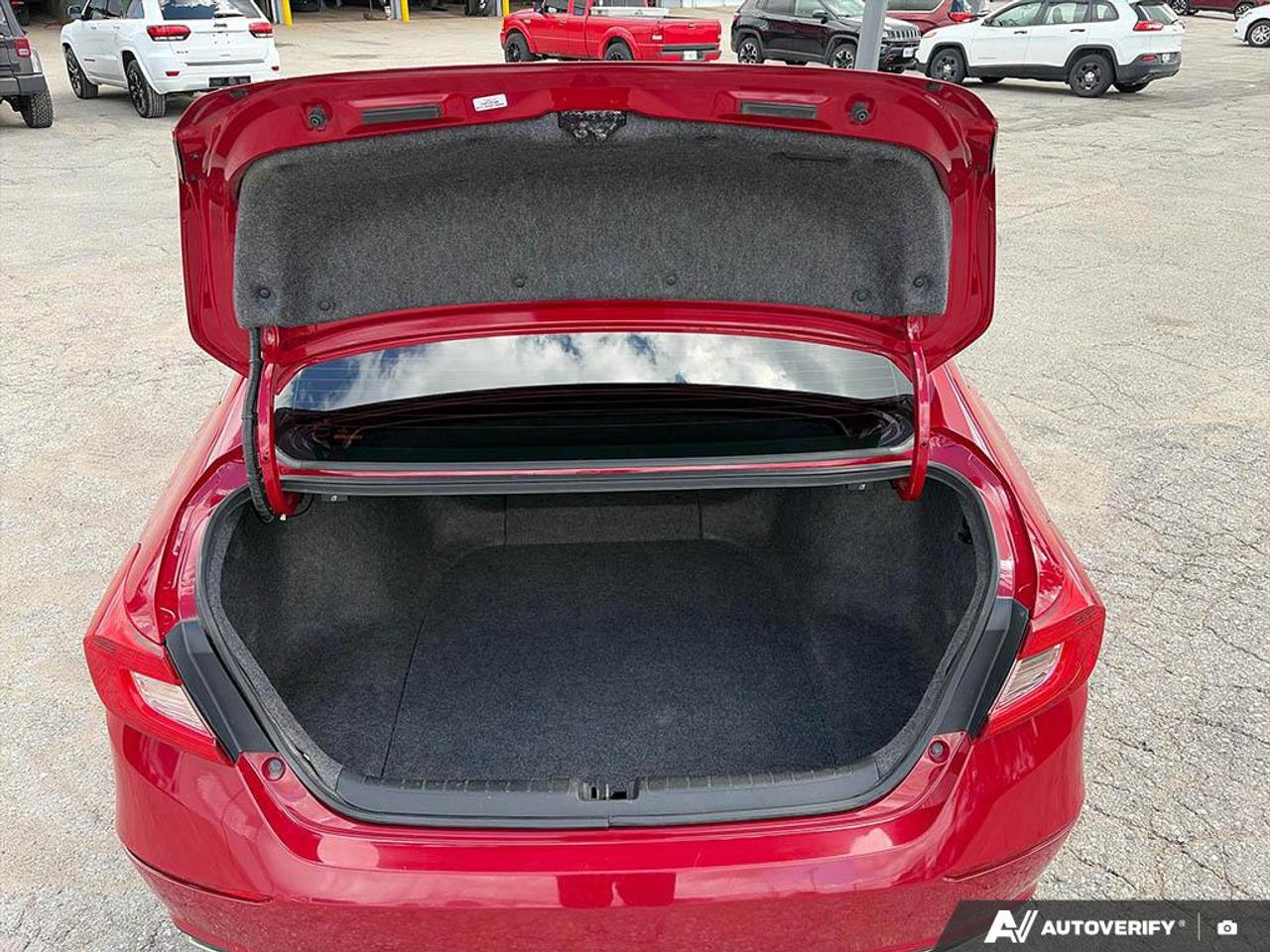 2018 Honda Accord Sport POWER MOONROOF | HEATED SEATS Photo