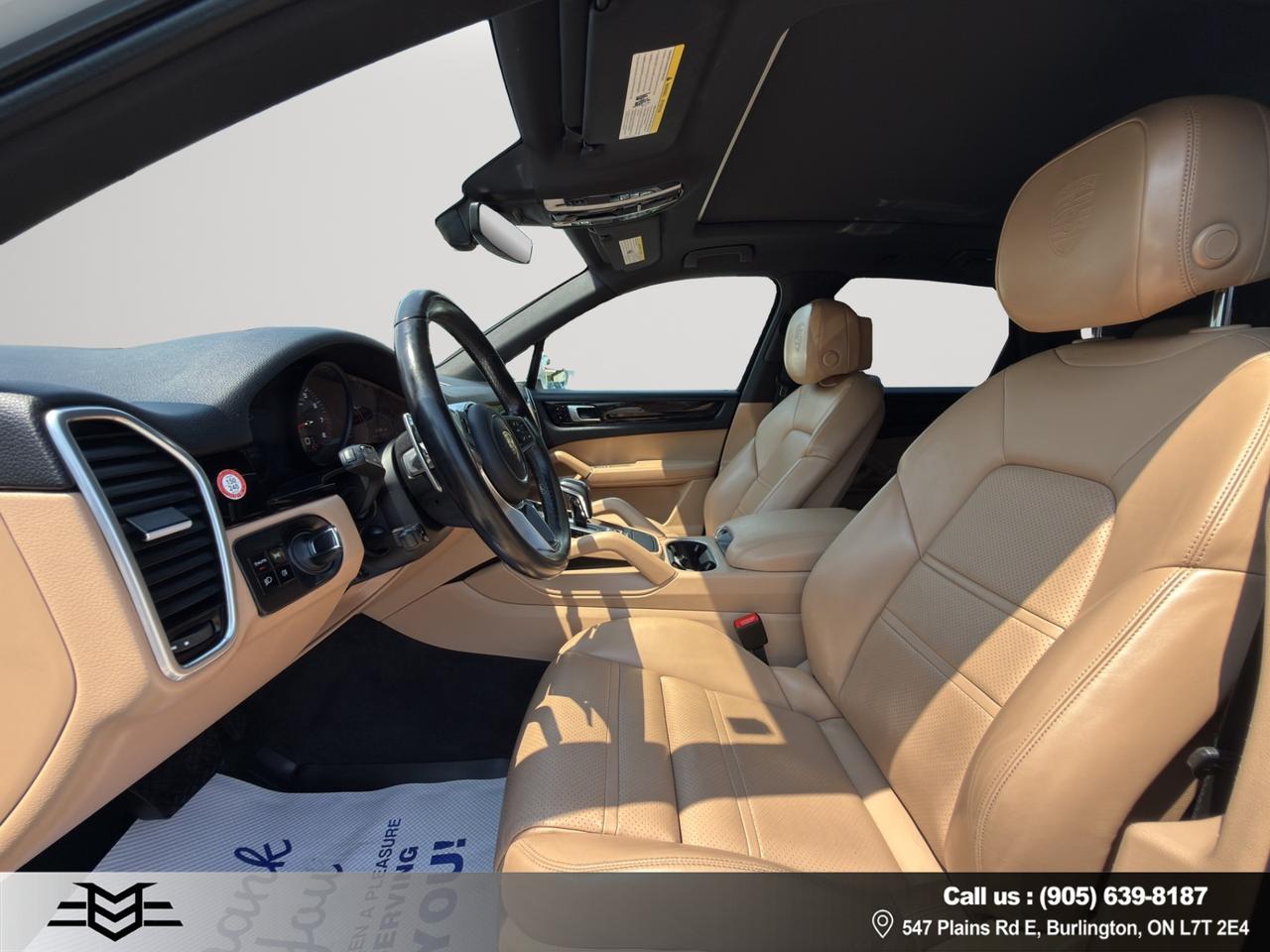 2020 Porsche Cayenne AWD - Navigation - Leather - Panoramic Roof !!! Photo