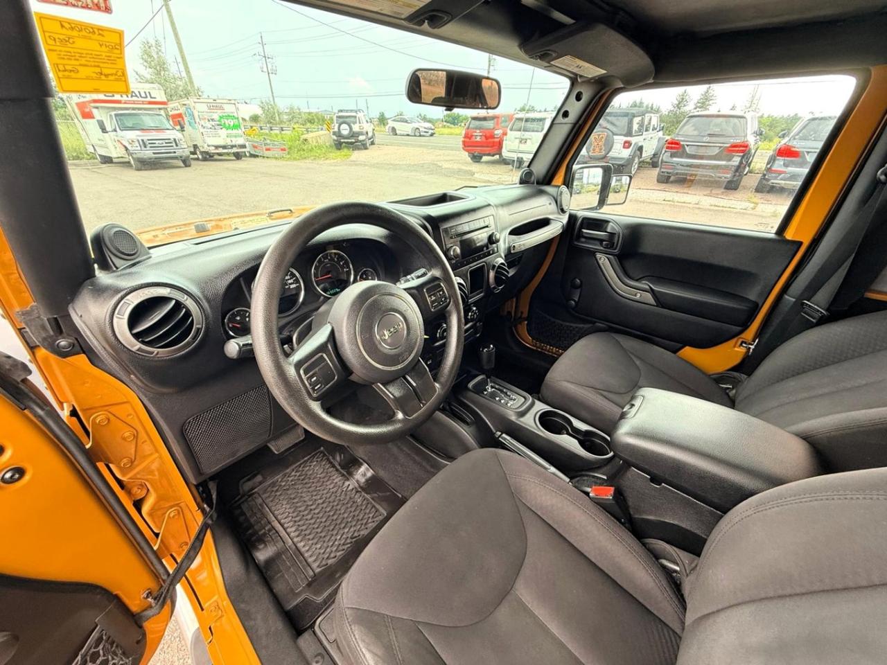 2014 Jeep Wrangler Sport 4WD V6 Photo