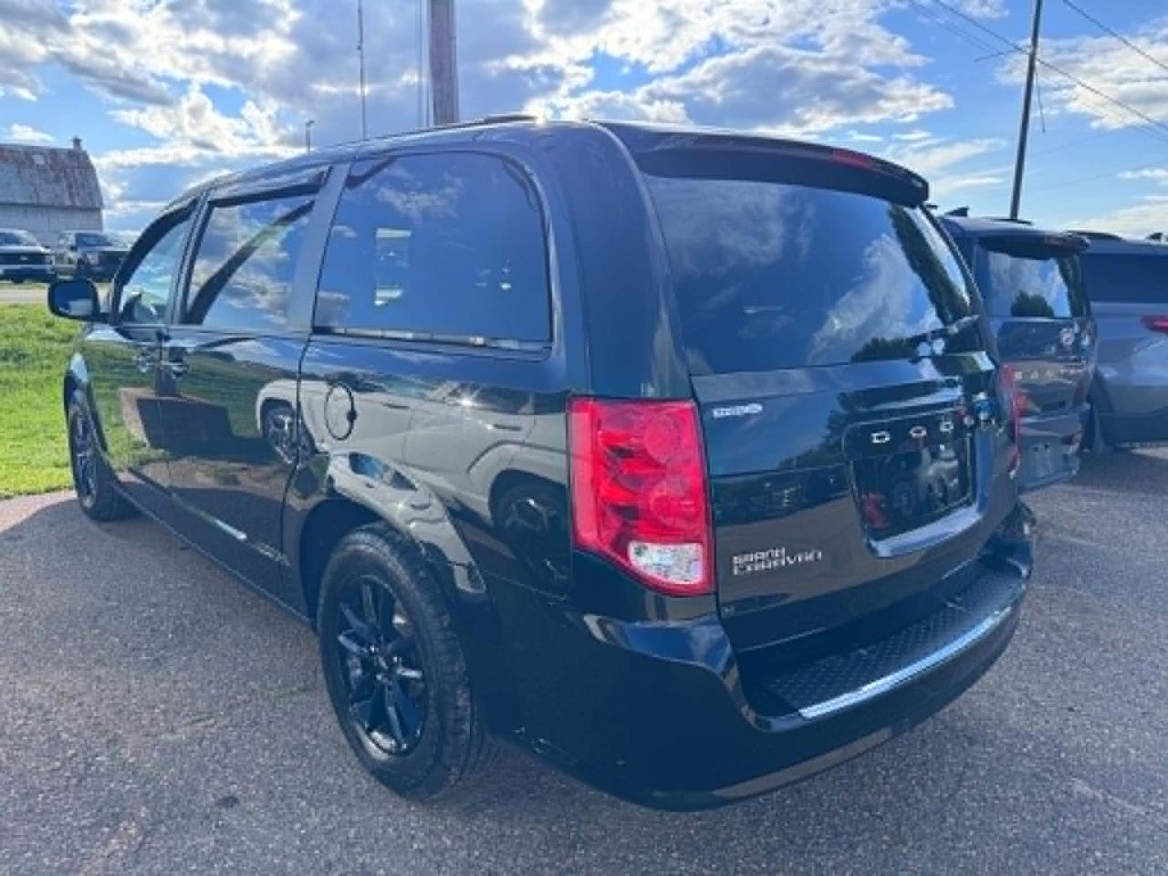 2019 Dodge Grand Caravan GT Photo