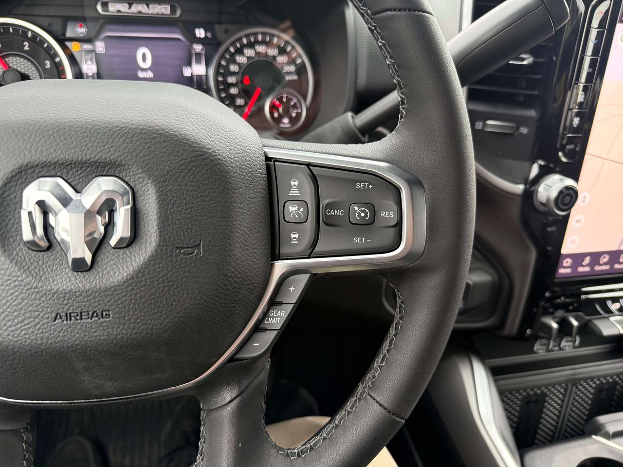 2027 RAM 2500 Big Horn 4X4 Crew Cab - Night Edition Photo