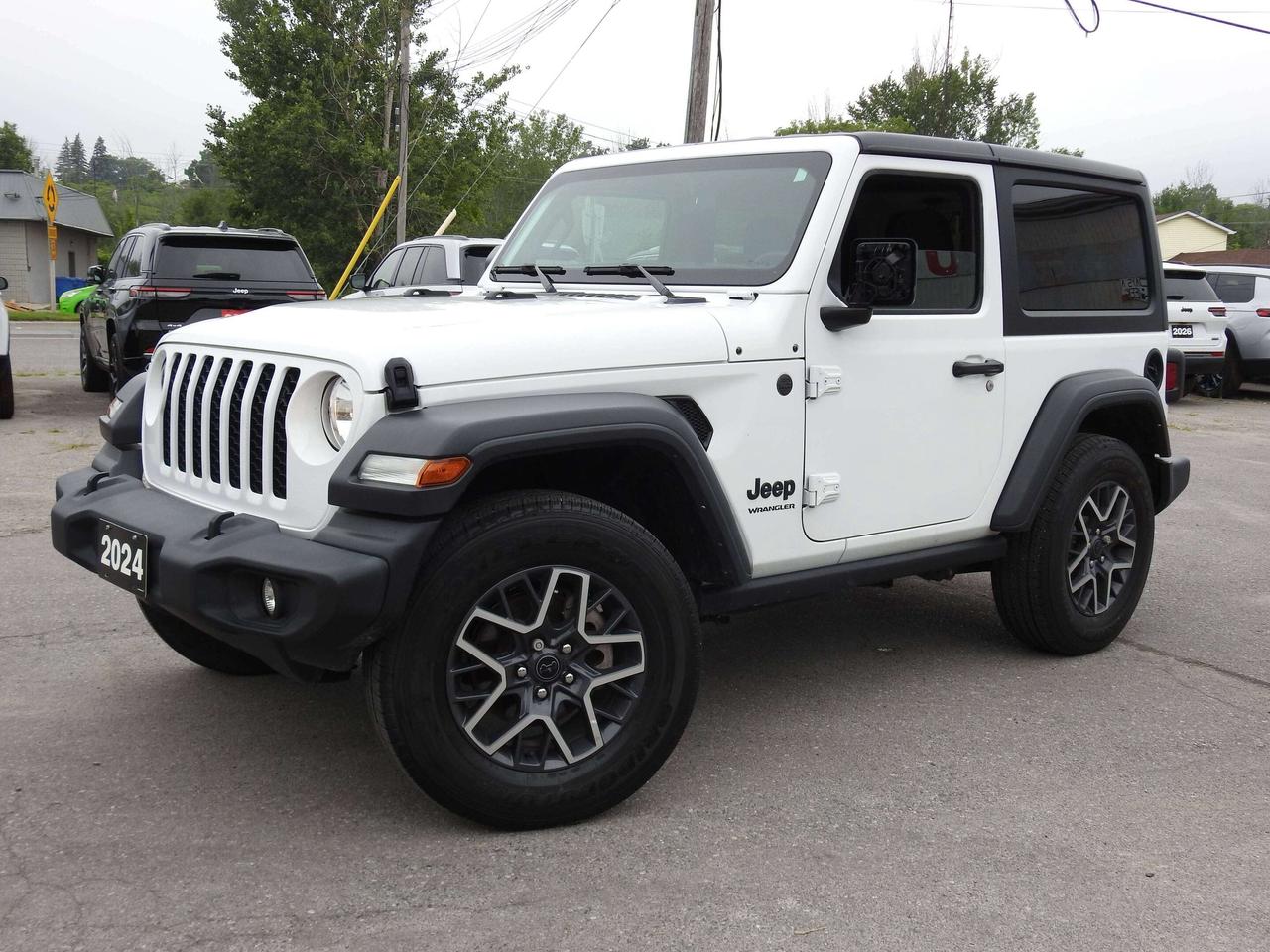 Used 2024 Jeep Wrangler HARDTOP- ALLOYS - CLEAN CARFAX for sale in Trenton, ON