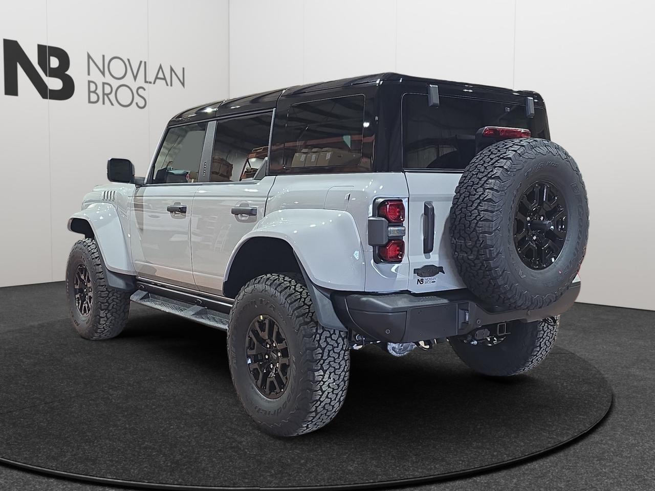 2026 Ford Bronco Raptor Photo2