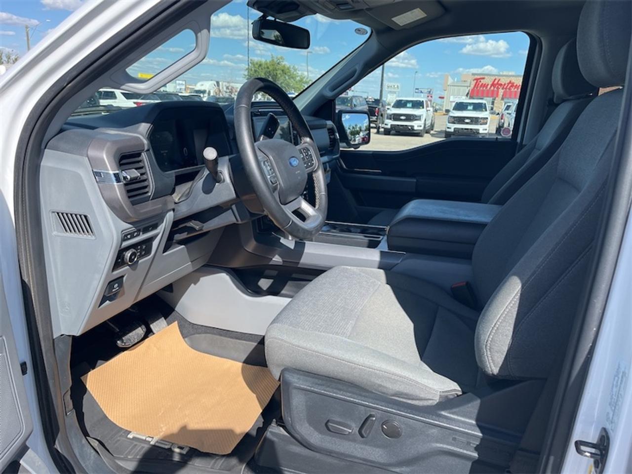 2024 Ford F-150 XLT  - Climate Control -  Navigation Photo5