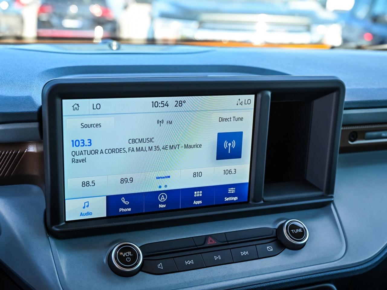 2023 Ford Maverick Lariat Photo
