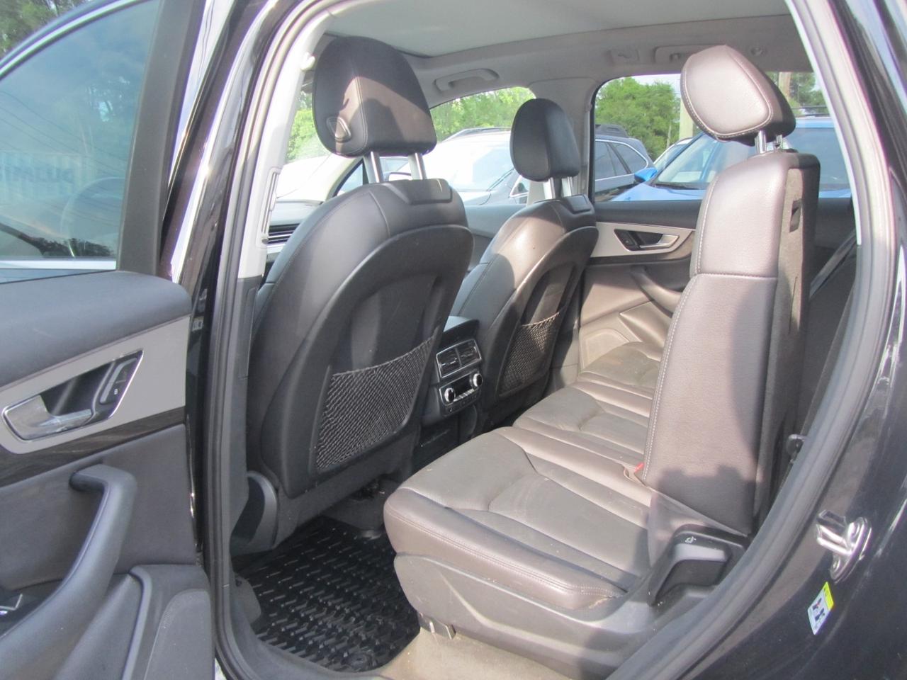 2017 Audi Q7 3.0T Progressiv Photo