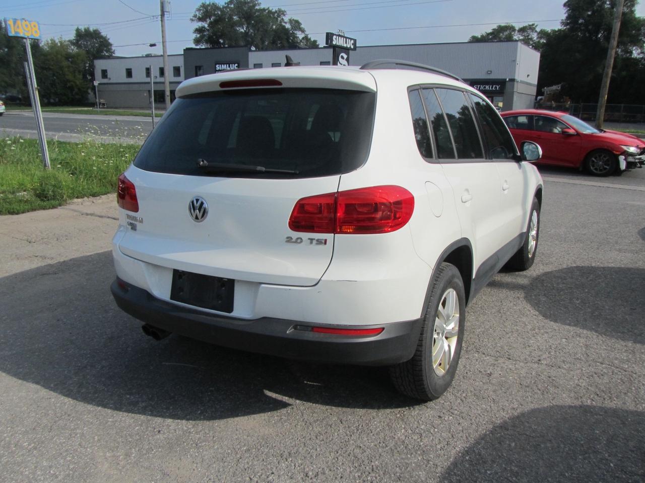 2017 Volkswagen Tiguan AWD 4dr Photo