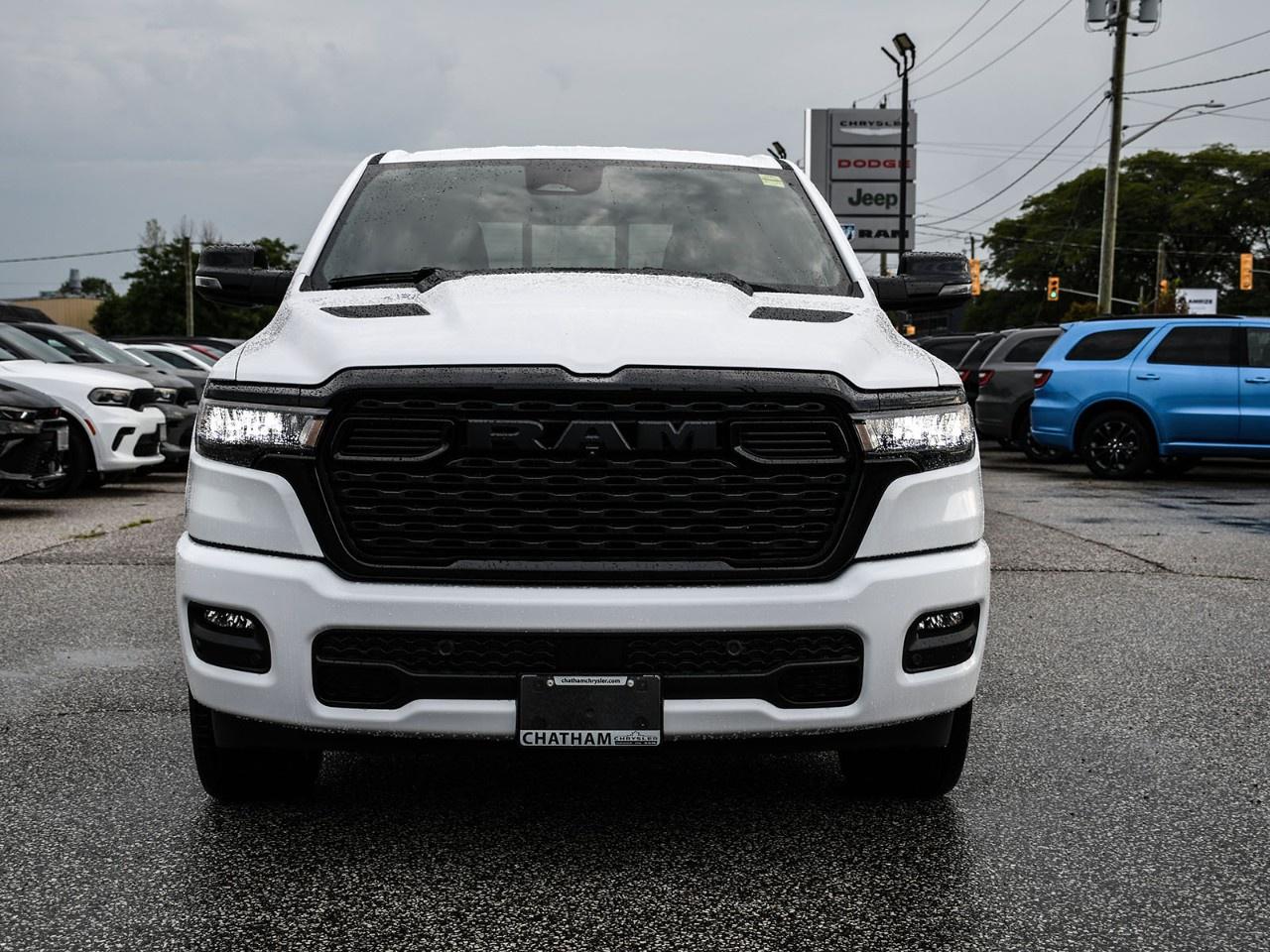 2027 RAM 1500 SPORT 4X4 CREW CAB 5'7" BOX Photo