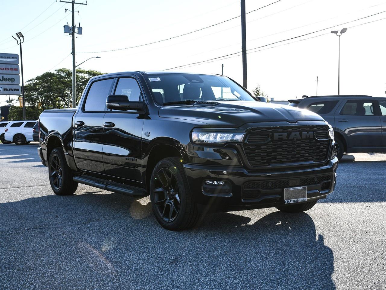 2027 RAM 1500 SPORT 4X4 CREW CAB 5'7" BOX Photo