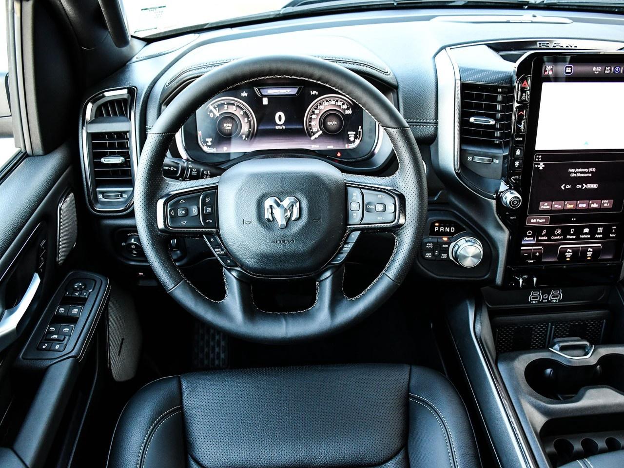 2027 RAM 1500 SPORT 4X4 CREW CAB 5'7" BOX Photo