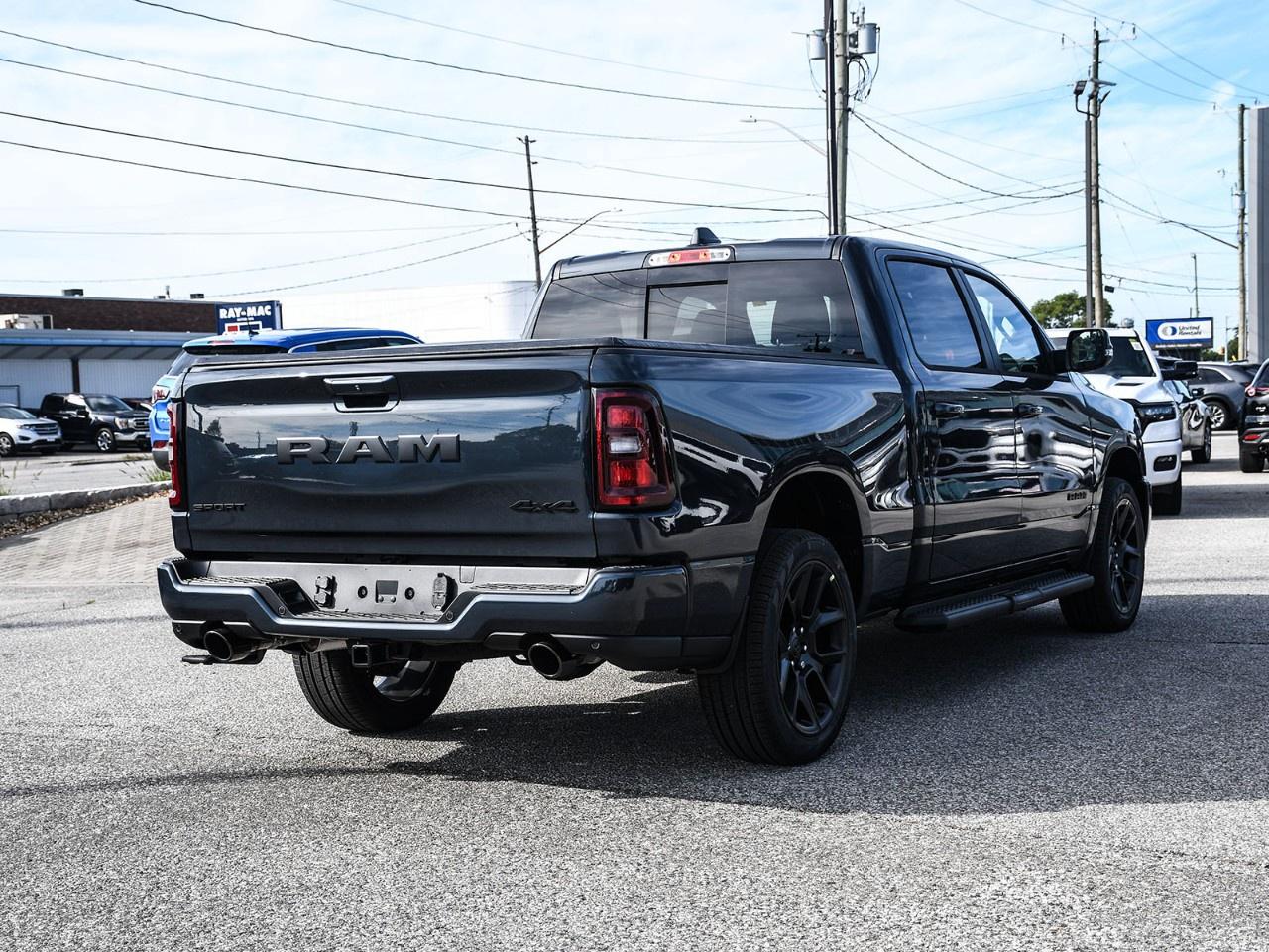 2027 RAM 1500 Sport 4x4 Crew Cab 6'4" Box Photo