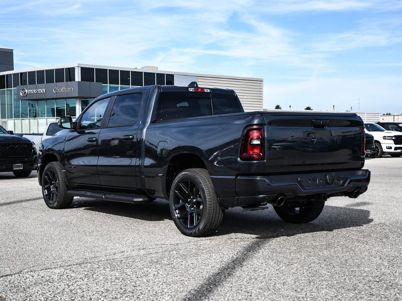 2027 RAM 1500 Sport 4x4 Crew Cab 6'4" Box Photo1