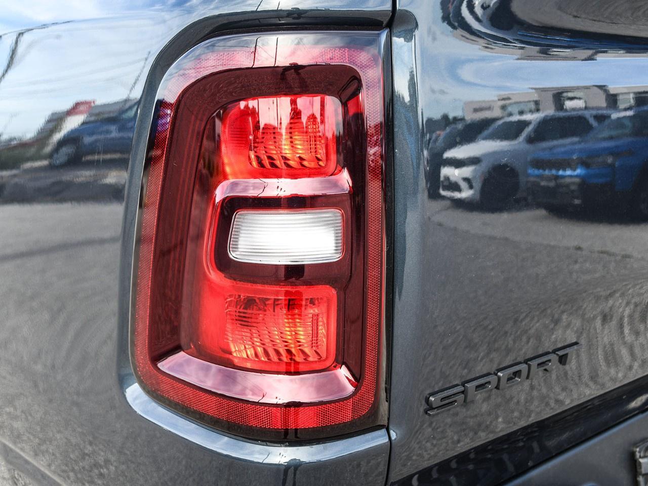 2027 RAM 1500 Sport 4x4 Crew Cab 6'4" Box Photo