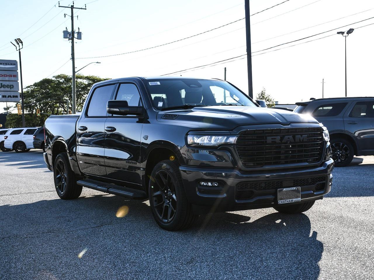 2027 RAM 1500 SPORT 4X4 CREW CAB 5'7" BOX Photo