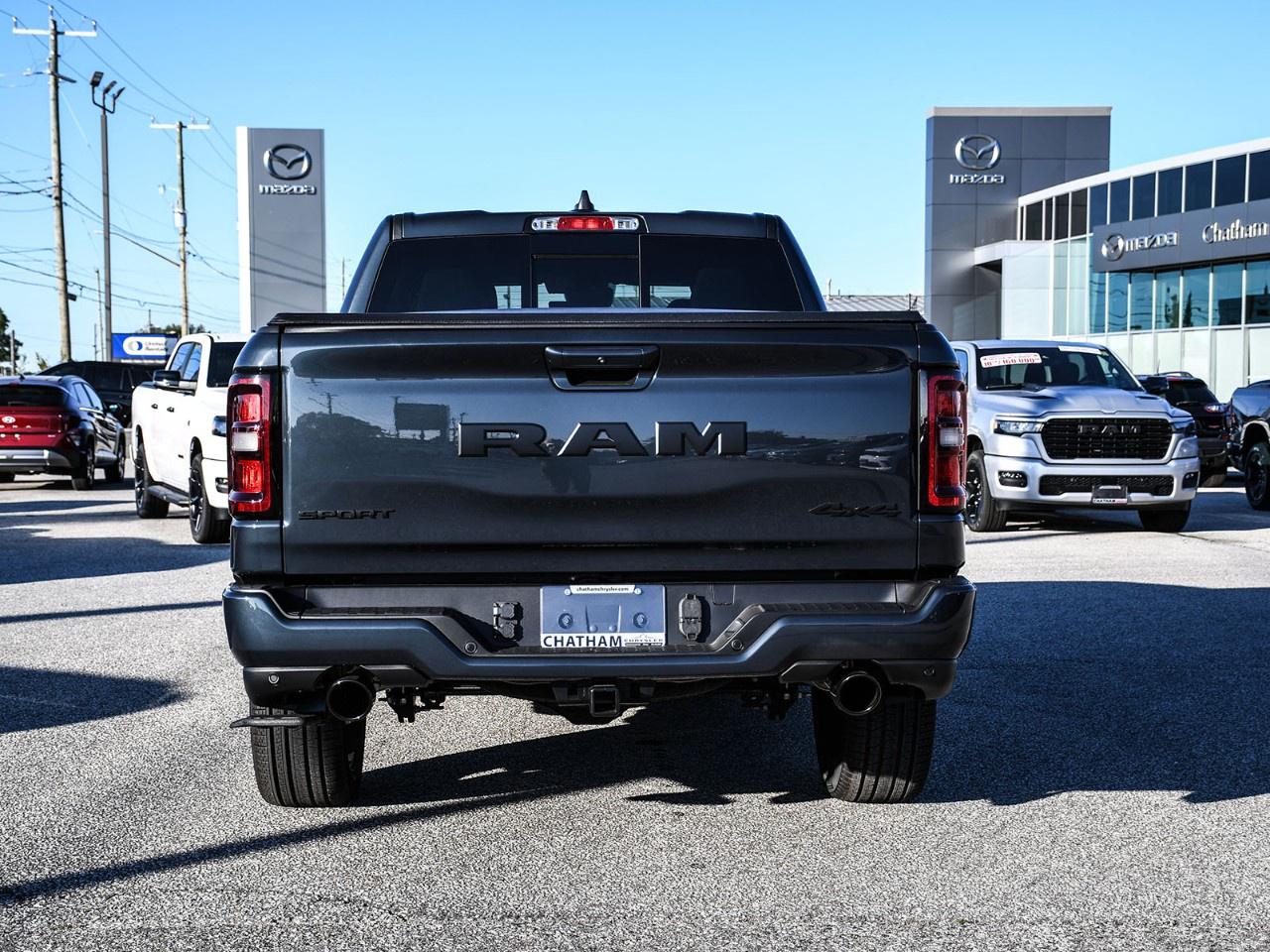 2027 RAM 1500 SPORT 4X4 CREW CAB 5'7" BOX Photo